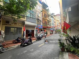 Cực sốc, chỉ 13 tỷ có ngay nhà mặt phố cù chính lan,thanh xuân, 30mx4 tầng, kinh doanh đỉnh, ở ngay