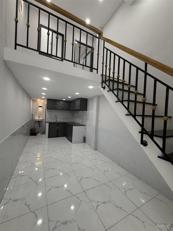 Chỉ 2t4 có ngay nhà đẹp vào ở liền  ngay chợ bình trị đông  shr vuông vức không quy hoạch