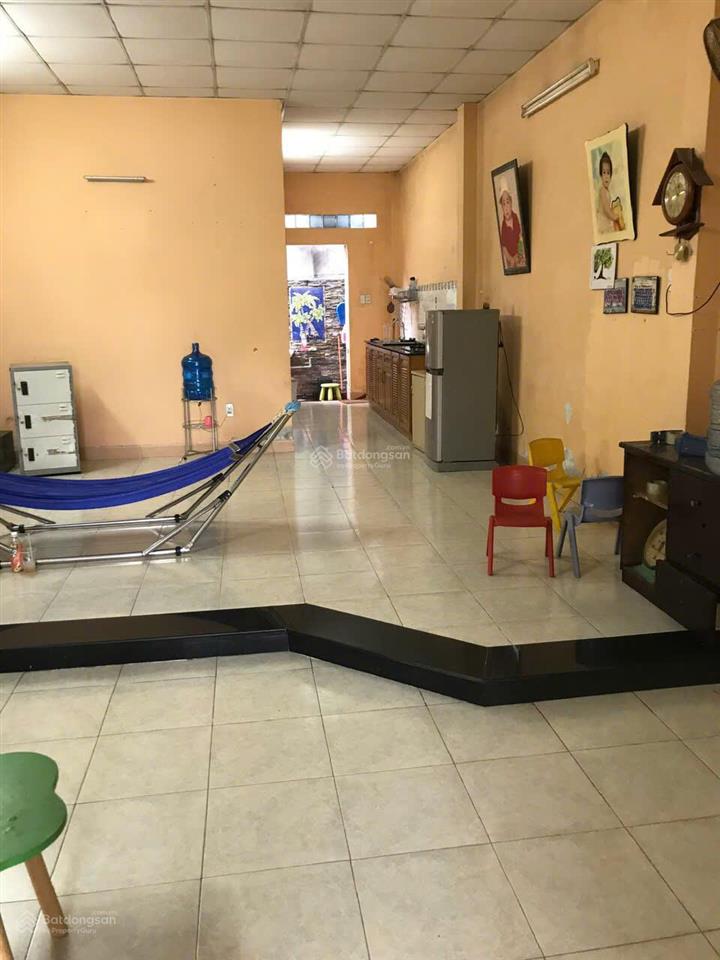 Bán nhà mặt tiền thạnh lộc, quận 12  dt hơn 100m2  sổ hồng đầy đủ  giá thỏa thuận