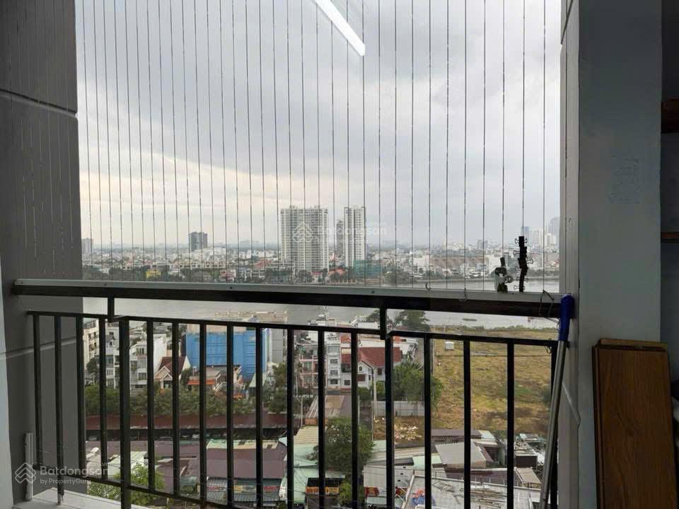 Bán nhanh chcc thế kỷ 21 view sông, lầu cao  dt 80m2  sổ hồng đầy đủ  giá 5,54 tỷ ( tl nhẹ ).