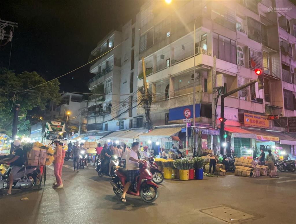 Chỉ 2 tỷ 1 có ngay chung cư quận 11  full nội thất, sổ hồng riêng.