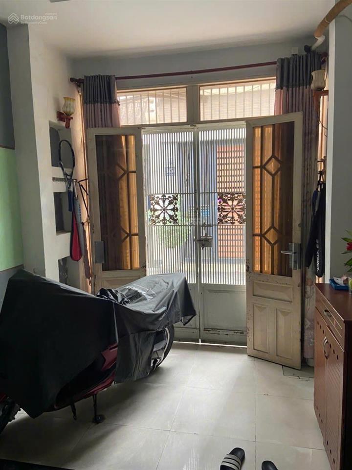 Giá cực xịn! nhà phan huy ích ô tô tới cửa  chỉ hơn 4 tỷ, tặng nội thất, ở ngay kẻo lở. sổ hồng.