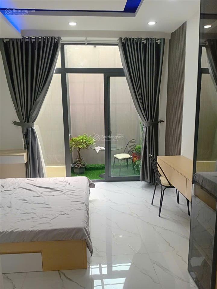 Bán nhà đẹp q12  3 tầng kiên cố  sổ hồng chính chủ  chỉ 5,5 tỷ ( tl).