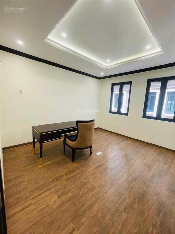 Cho thuê nhà 5 tầng full đồ phân khu thời đại vinhomes ocean park 3