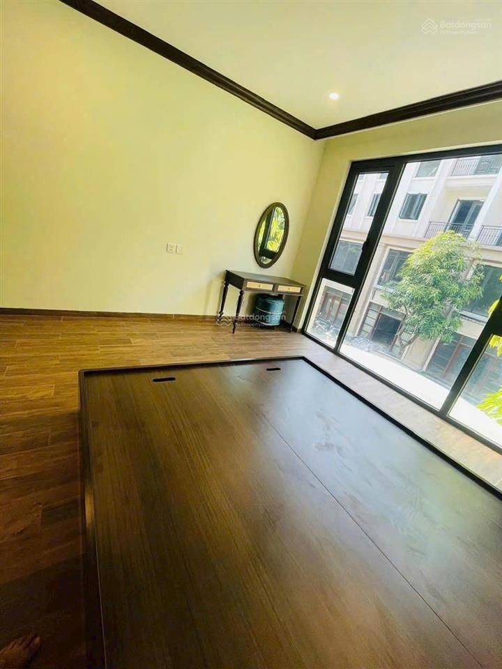 Cho thuê nhà 5 tầng full đồ phân khu thời đại vinhomes ocean park 3