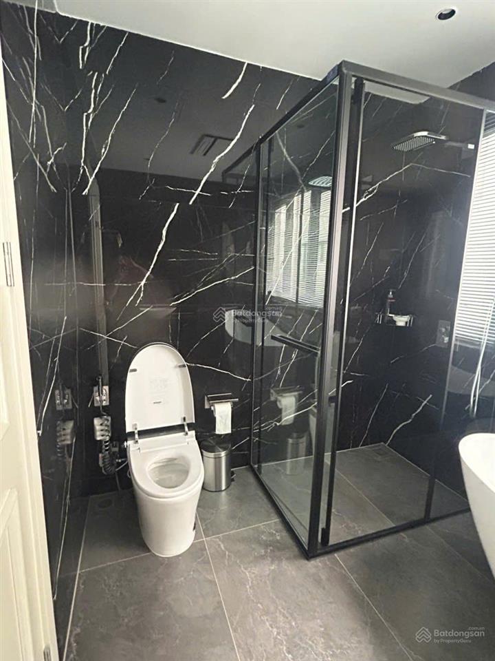Cho thuê nhà 5 tầng vịnh thiên đường vinhomes ocean park 3