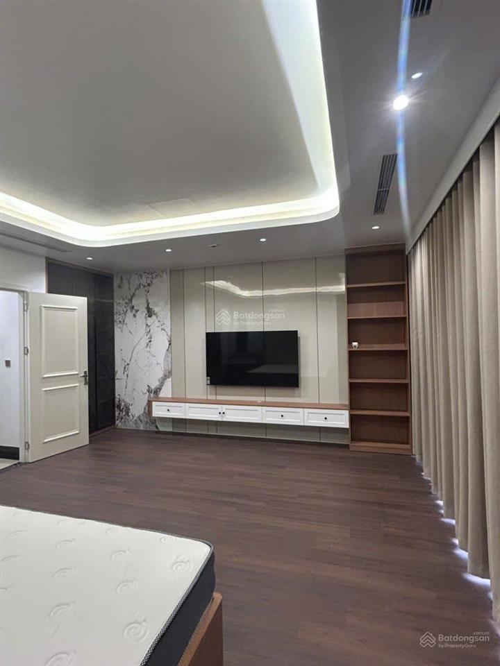 Cho thuê nhà 5 tầng vịnh thiên đường vinhomes ocean park 3