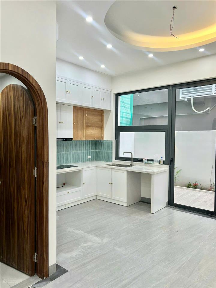 Cho thuê nhà khu phố biển vinhomes ocean park 3  công viên nước ngay trước nhà
