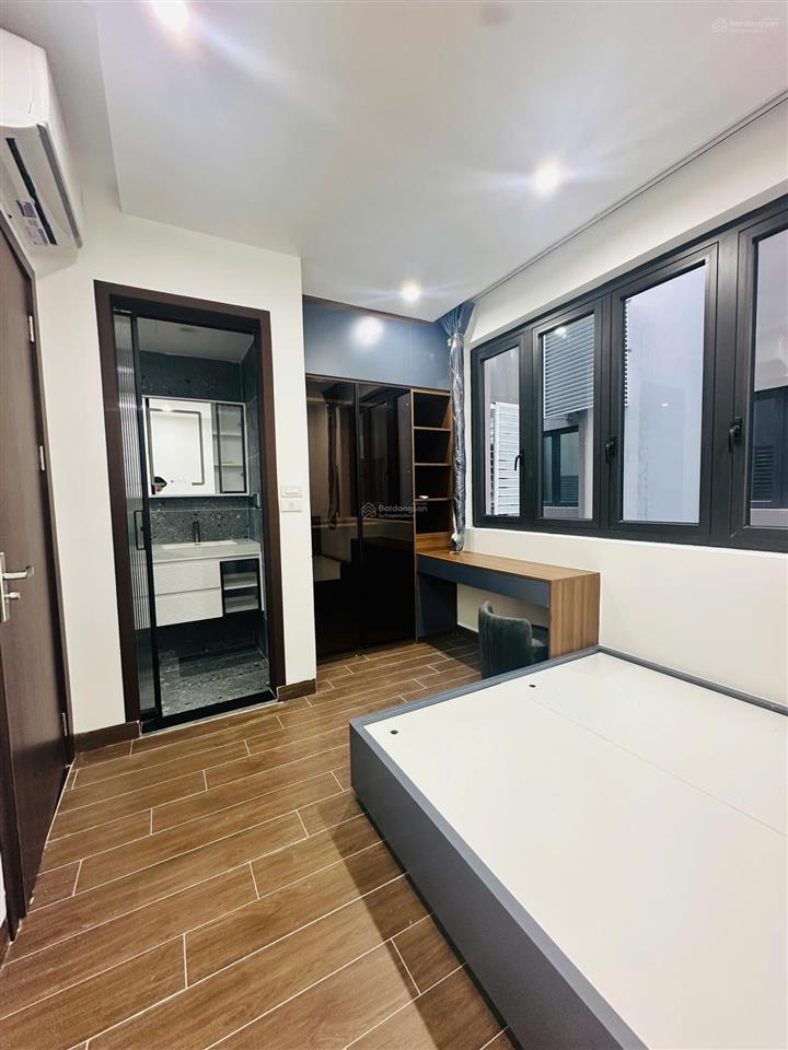 Nhà 2 tầng đẹp khu gần trường, gần chợ, gần biển hồ giá ưu đãi 7tr