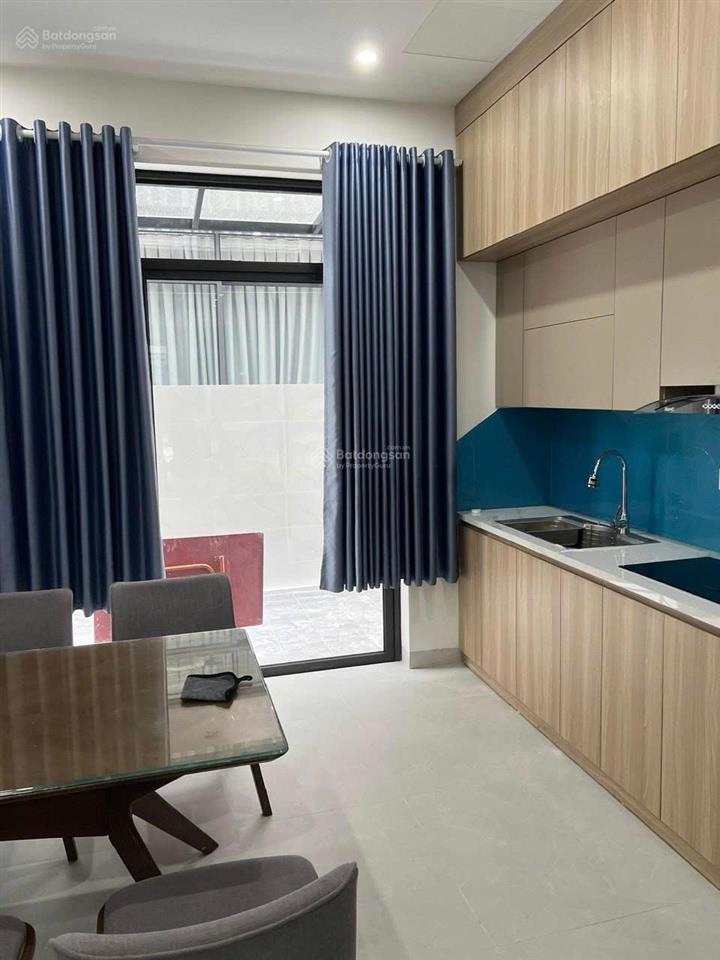 Nhà 2 tầng đẹp khu gần trường, gần chợ, gần biển hồ giá ưu đãi 7tr
