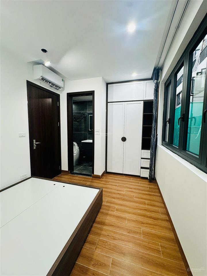 Nhà 2 tầng đẹp khu gần trường, gần chợ, gần biển hồ giá ưu đãi 7tr