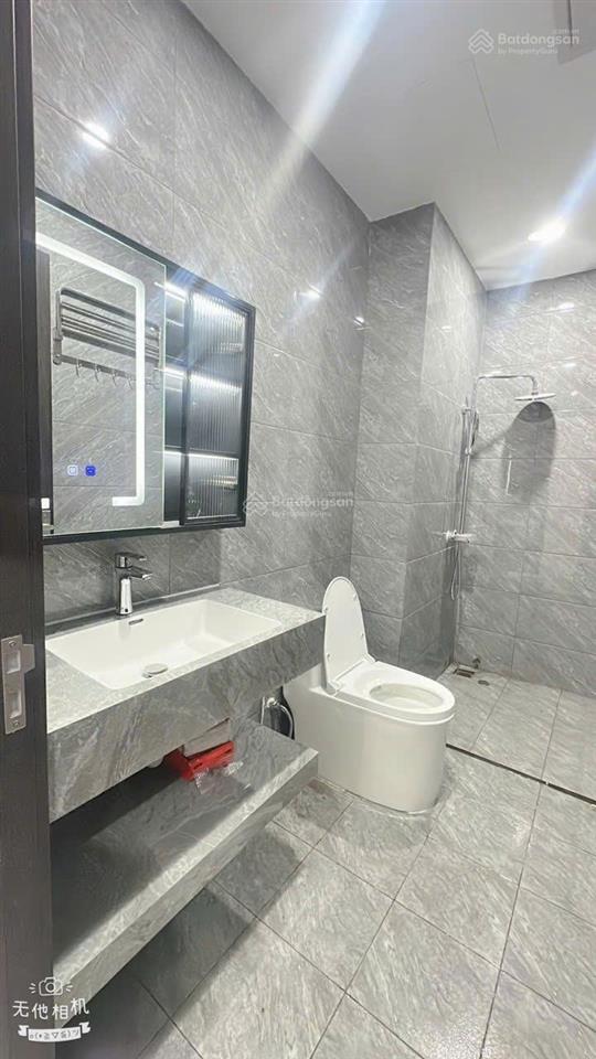 Phân khu cọ xanh nhà 2 tầng gần sông, không gian sống xanh mát