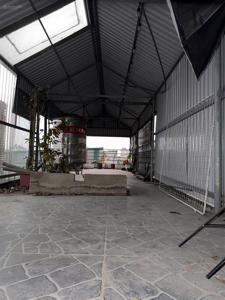 Cho thuê nhà 5 tầng 34m2. phú lương hà đông