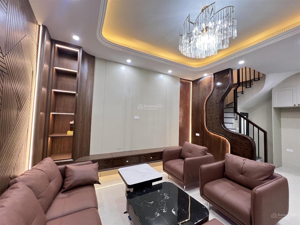 Văn phú 35m  full nội thất  ô tô 8.4 tỷ