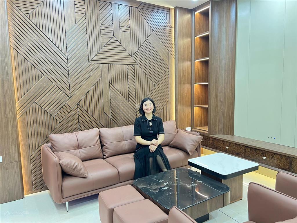 Văn phú 35m  full nội thất  ô tô 8.4 tỷ