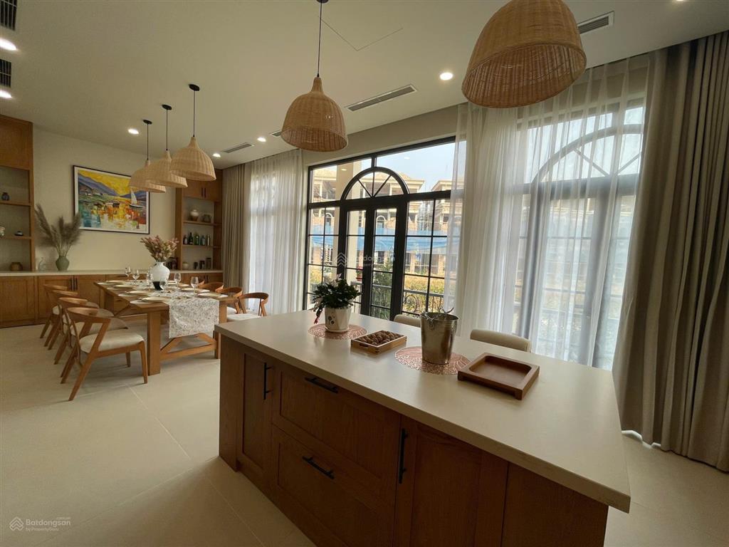 Chỉ hơn 10 tỷ từ 39tr/m2 sở hữu ngay căn biệt thự đơn lập ven sông đà  htls 0% trong 18 tháng