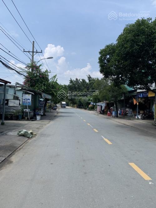 Bán đất mt long phước  mt đường long phước  sát chợ  8*20 full thổ cư  giá 7.6 tỷ