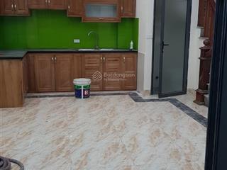 Bán nhà ngay cầu trắngbưu điện hà đông dân xây 3tầng 25m² oto cách 30m giá chỉ 5.2tỷ 0814 520 ***