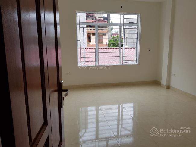 Bán nhà ngay ngã tư hà trì đa sỹ cuối đường bà triệu 3 tầng nhà dân cũ 30m², giá chỉ 5.39 tỷ