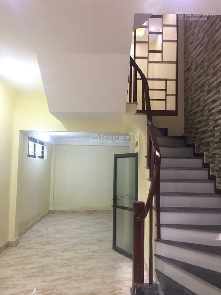 Bán nhà mặt ngõ thông ngay ga văn quán  big c hồ gươm 37/50m, 4t nội thất cơ bản ô tô lùi tới cửa