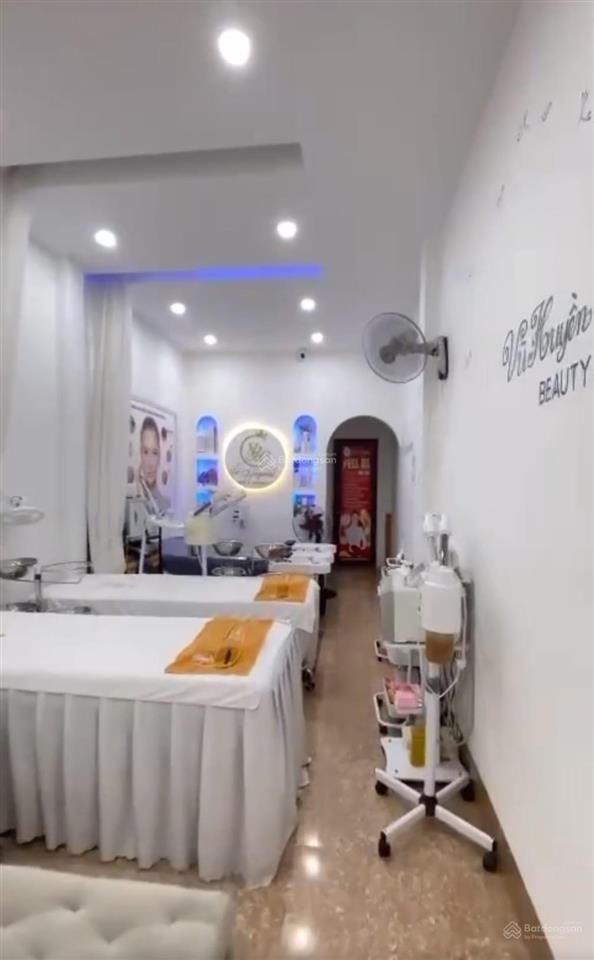 Bán nhà vị trí kinh doanh đường văn quán  xa la cực rộng thoáng ô tô tránh vỉa hè 37m² 5 tầng