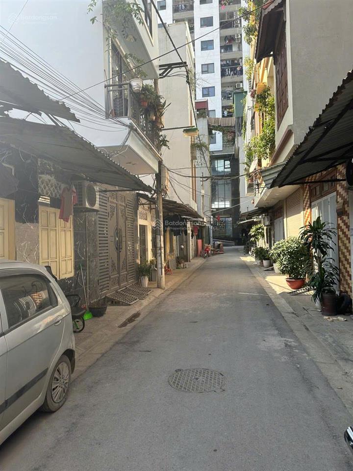 Bán lô đất khu liền kề ngay ngã tư vạn phúc  gần cầu mỗ lao 50m² có vỉa hè ô tô tránh đỗ thoải mái