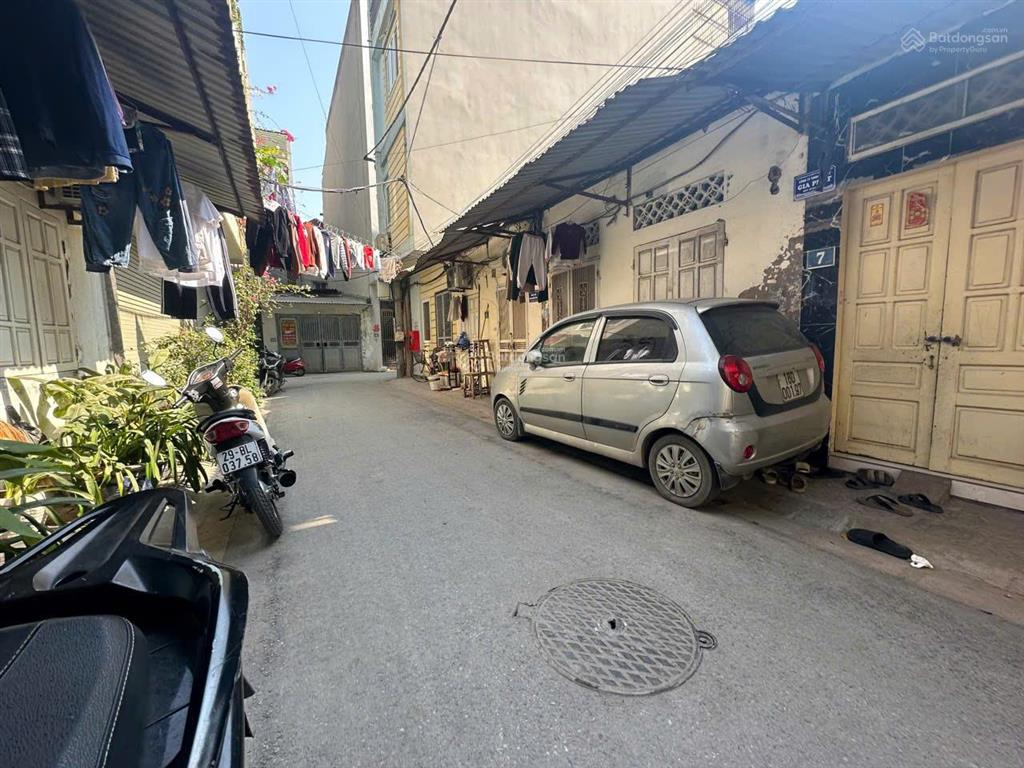 Bán lô đất khu liền kề ngay ngã tư vạn phúc  gần cầu mỗ lao 50m² có vỉa hè ô tô tránh đỗ thoải mái