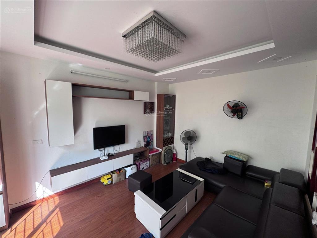 Bán nhà phùng hưng văn quán 34m2 4tầng, ô tô đỗ gần viện 103 nội thất đầy đủ giá chỉ 5.9tỷ