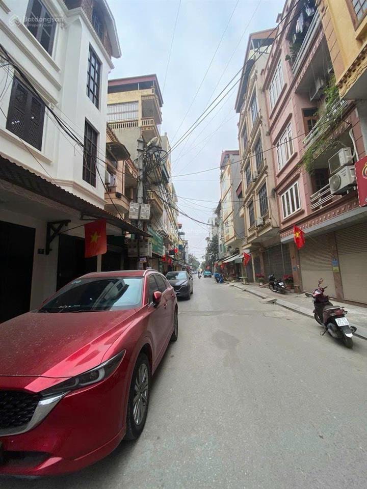 Bán nhà phố lụa ngay cầu mộ lao kinh doanh ngày đêm oto tránh vị trí trung tâm 34m2 4tầng