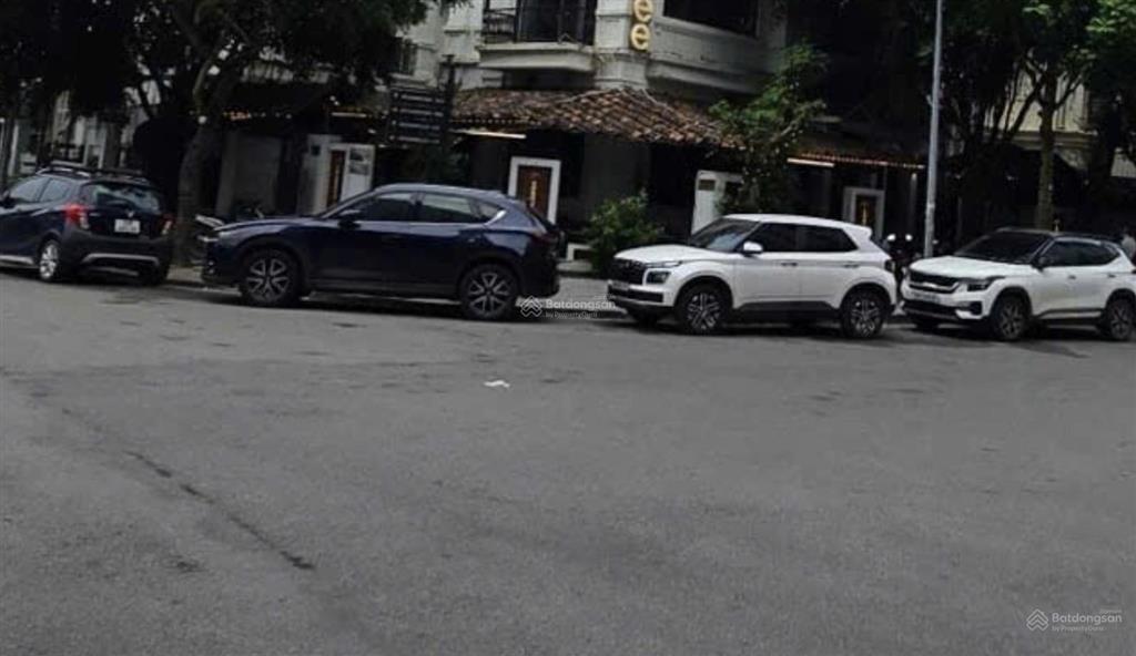Bán căn góc mặt phố trung tâm hà đông biệt thự trục chính kinh doanh ngày đêm siêu đẹp 215m2