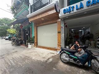 Bán căn góc ô tô lùi cửa khu tập thể cán bộ vạn phúc ngay cầu mỗ lao full nội thất 40m2 5 tầng