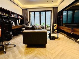 Phân lô ngọc khánh, ô tô đỗ cửa, nhà xây mới 6t thang máy, tặng full nội thất nhập 45m giá 20 tỷ