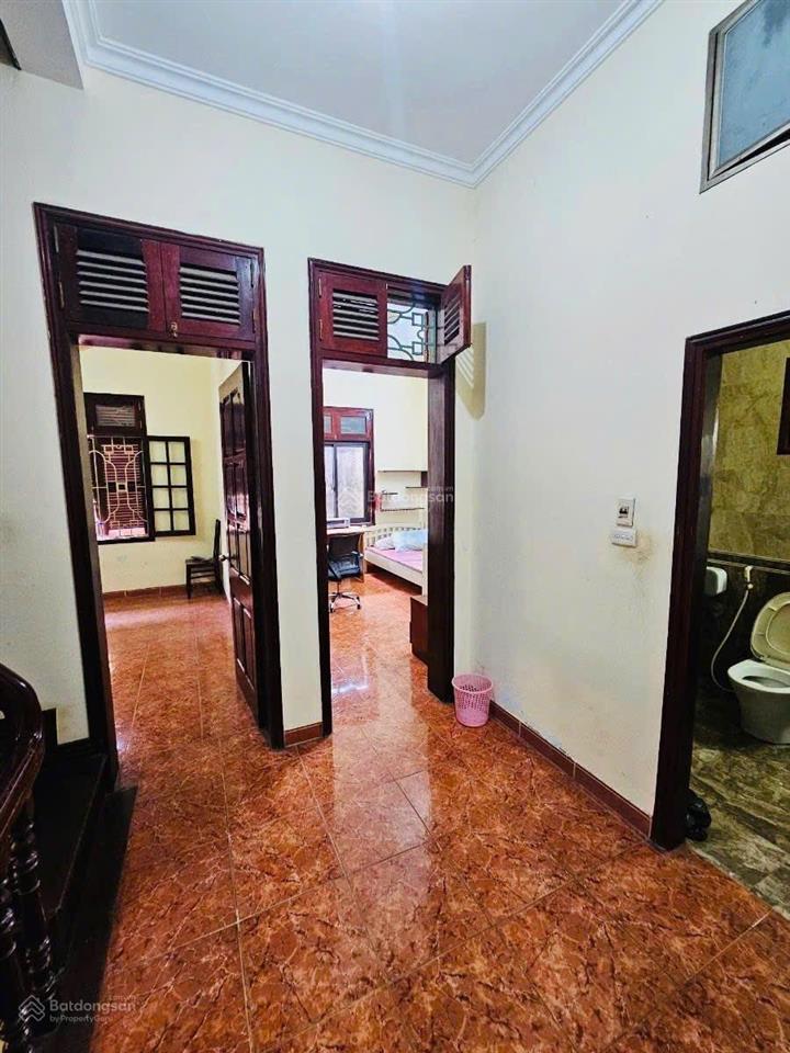 Đường 3 ô tô, mt 9m bề thế, 3 thoáng, ô chờ thang máy 95m2 giá 34 tỷ