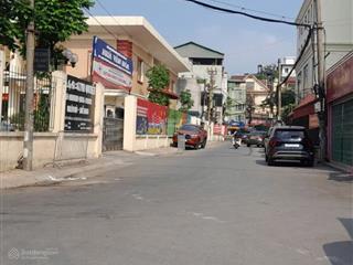 Đường 3 ô tô, mt 9m bề thế, 3 thoáng, ô chờ thang máy  95m giá 34 tỷ