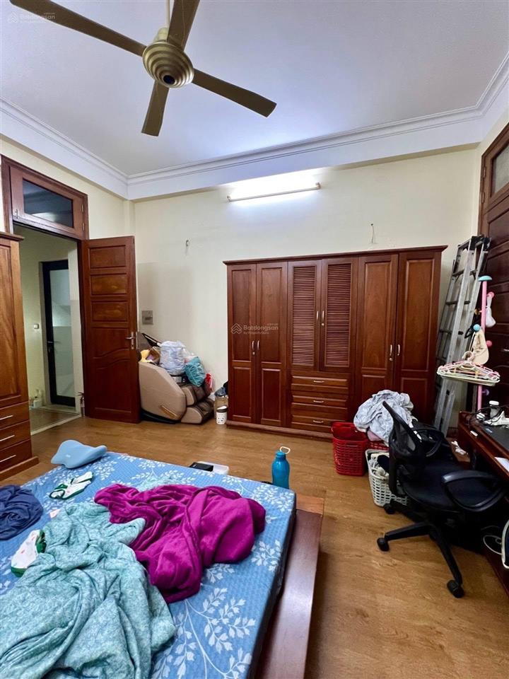 Pl bàn cờ 105 xuân la! lô góc 3 mặt thoáng, 2 ô tô tránh, vỉa hè, nội thất xịn, 70m giá 32 tỷ
