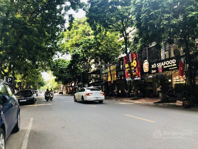 Cho thuê nhà mp kinh doanh sầm uất, đỗ xe thoải mái 12tr/tháng 20m2 (không hàng ăn uống)