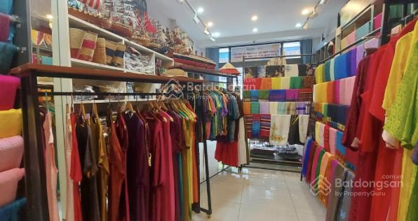 Cho thuê nhà mp kinh doanh sầm uất, đỗ xe thoải mái 12tr/tháng 20m2 (không hàng ăn uống)