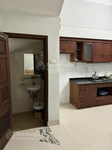 Giá quá rẻ! đường ô tô tải đỗ cửa, thoáng sáng trước sau, nhà đẹp 90m2, giá 18tr/tháng