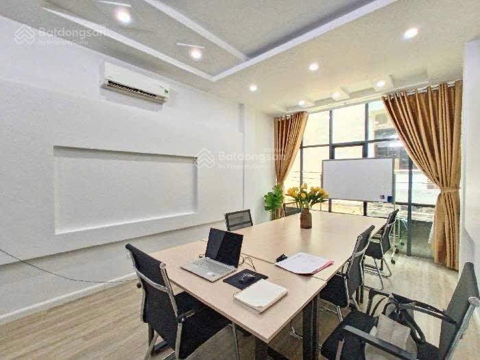 Cho thuê nguyên căn phân lô đường 2 ô tô 5 tầng xây mới 45m2 giá 22tr/tháng