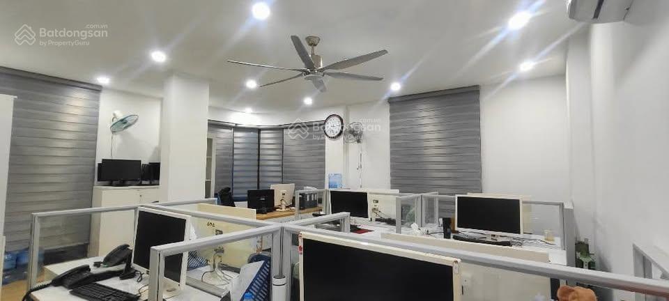 Giảm chào 3 tỷ  đường 2 ô tô tránh, nhà đẹp ở ngay, kd văn phòng 65m² 5t mt 4.5m giá 23 tỷ