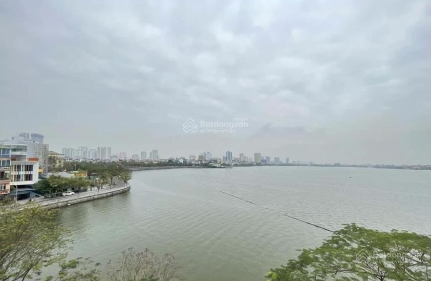Hiếm! apartment phố tây, 3 bước ra phố, view hồ tây 55m 8t mt 4.5m giá 31 tỷ
