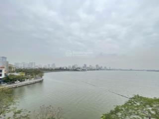 Hiếm! apartment phố tây, 3 bước ra phố, view hồ tây 55m 8t mt 4.5m giá 31 tỷ