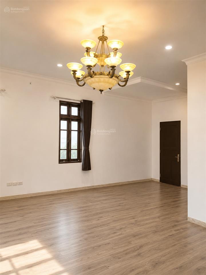Biệt thự ciputra khu c, lô góc nhà đẹp vào ở ngay 240m giá 65tr có thương lượng