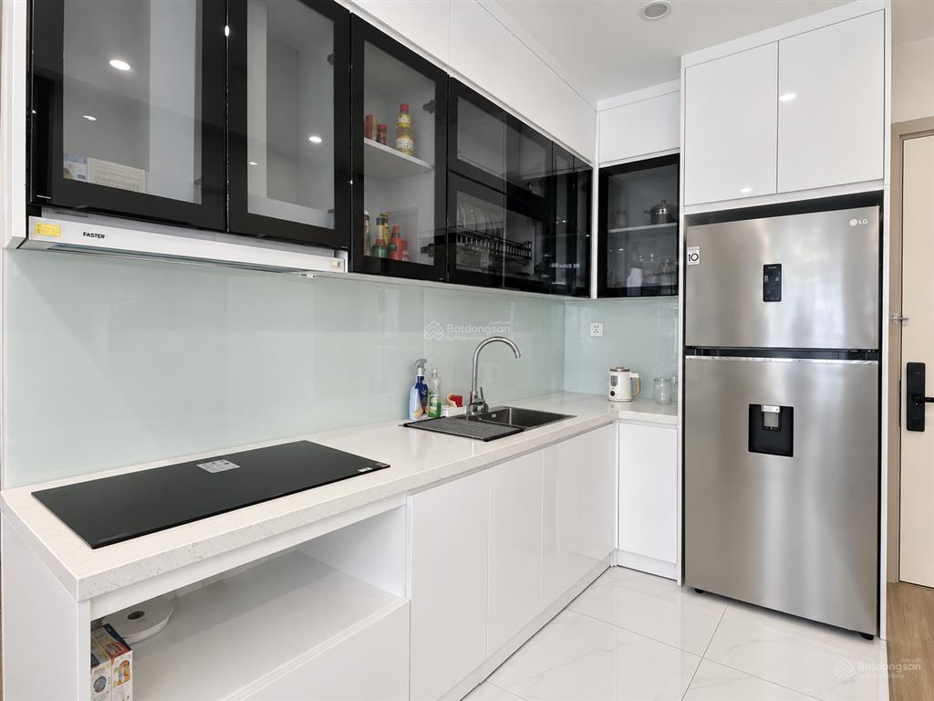 Full nội thất xịn, vào ở ngay, vin smart city 60m giá 10tr/tháng