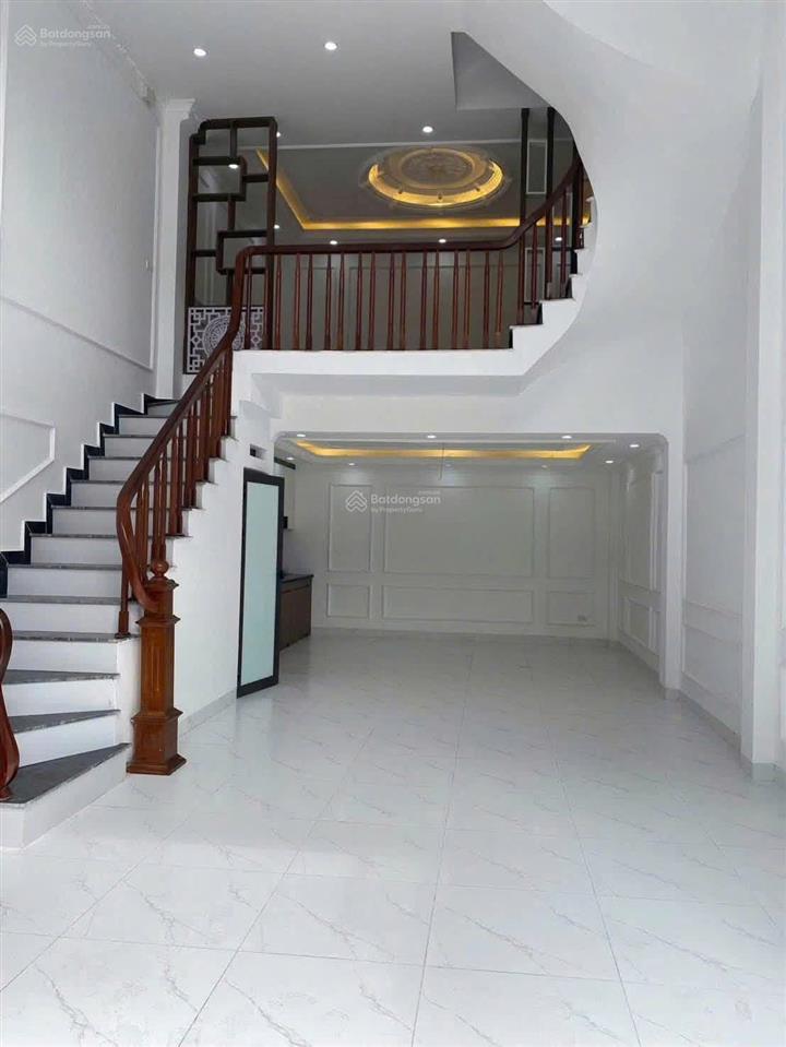 Cần tiền bán gấp nhà 4 tầng nhị châu ngọc hồi, hà nội | 51m |gara ô tô | đường ô tô tránh hơn 8 tỷ
