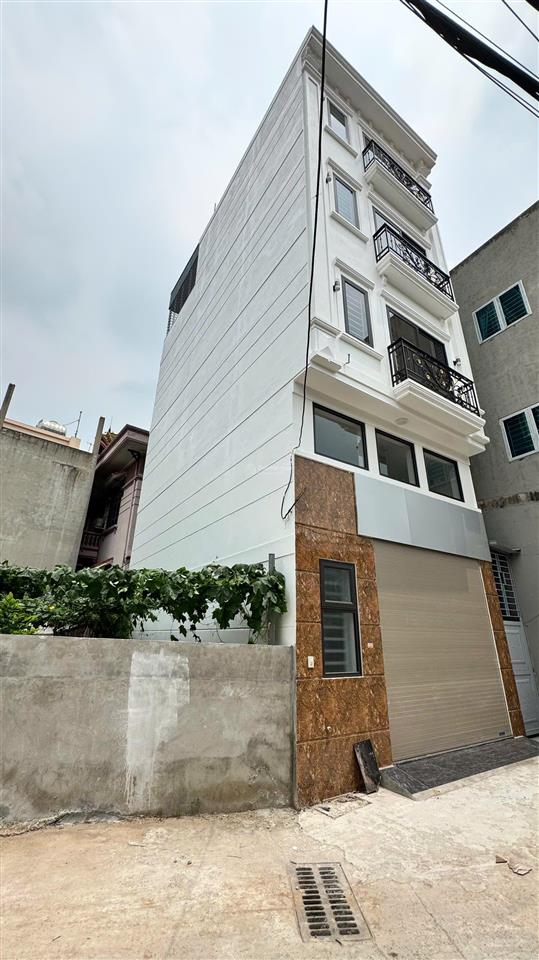 Cần tiền bán gấp nhà 4 tầng nhị châu ngọc hồi, hà nội | 51m |gara ô tô | đường ô tô tránh hơn 8 tỷ