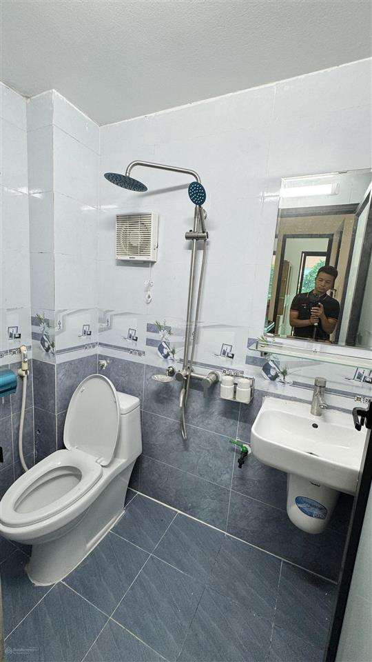 Hạ 500 triệu! nhà 2 tầng đông mỹ  nam phù, đường thông, gần ô tô tránh, chỉ 4 tỷ