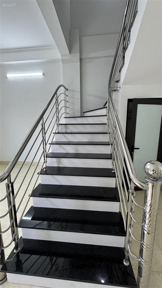 Bán gấp nhà 2 tầng 50m2 đông mỹ, hà nội | 3 phòng ngủ | sổ đỏ | gần ô tô | giá quanh 4.5 tỷ