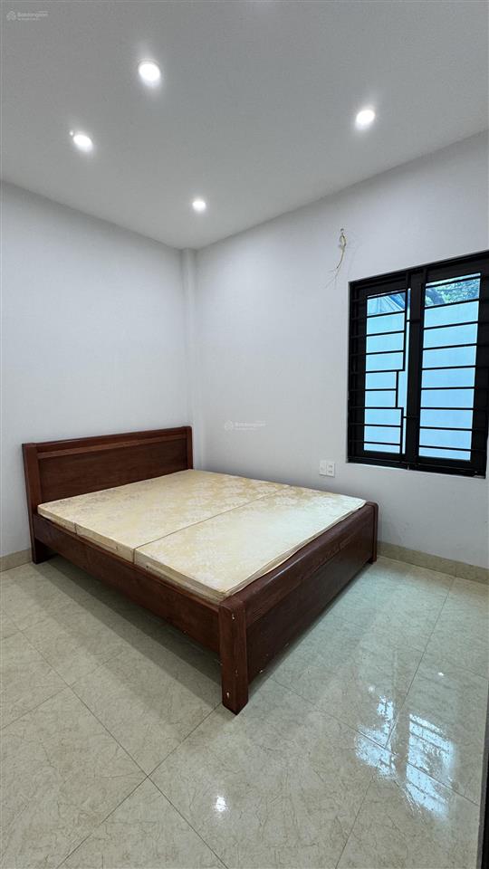 Bán gấp nhà 2 tầng 50m2 đông mỹ, hà nội | 3 phòng ngủ | sổ đỏ | gần ô tô | giá quanh 4.5 tỷ