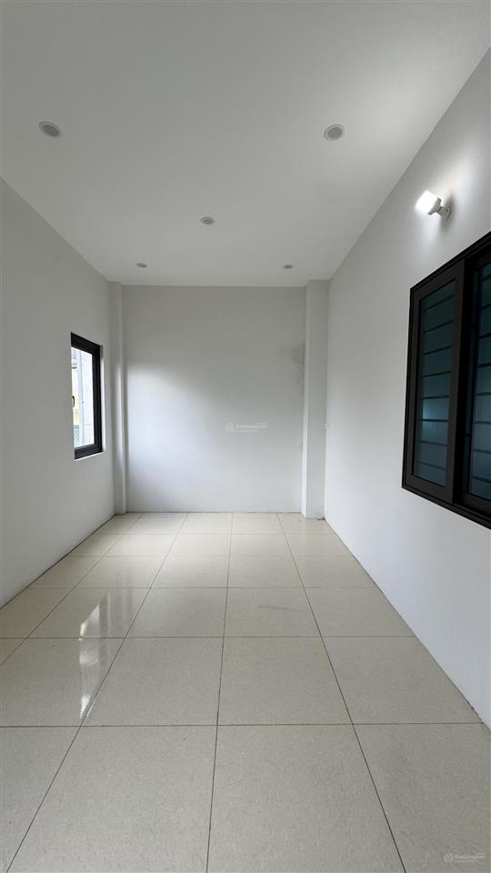 Bán gấp nhà 2 tầng 50m2 đông mỹ, hà nội | 3 phòng ngủ | sổ đỏ | gần ô tô | giá quanh 4.5 tỷ